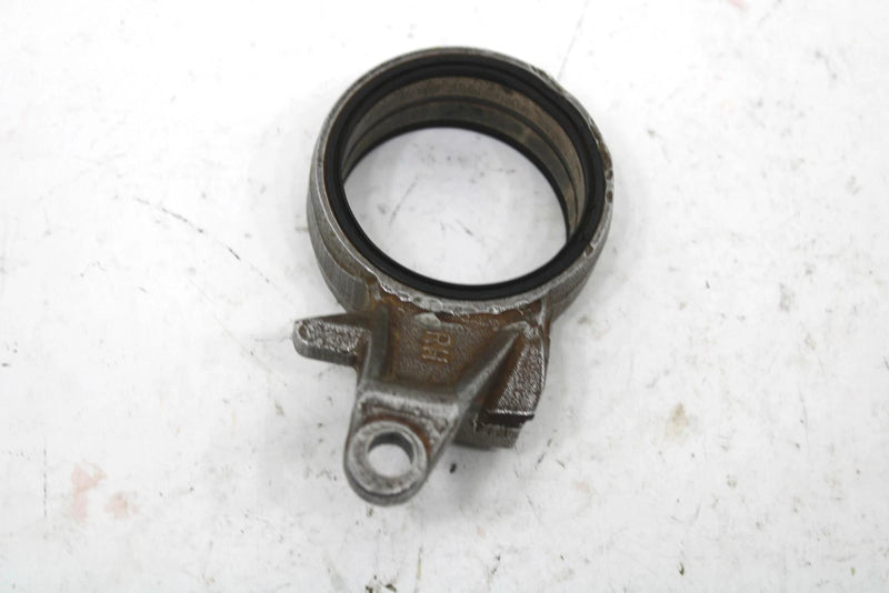 1989 Yamaha Ovation Oem Right Steering Bracket 81E-2377E-00-00 SY67