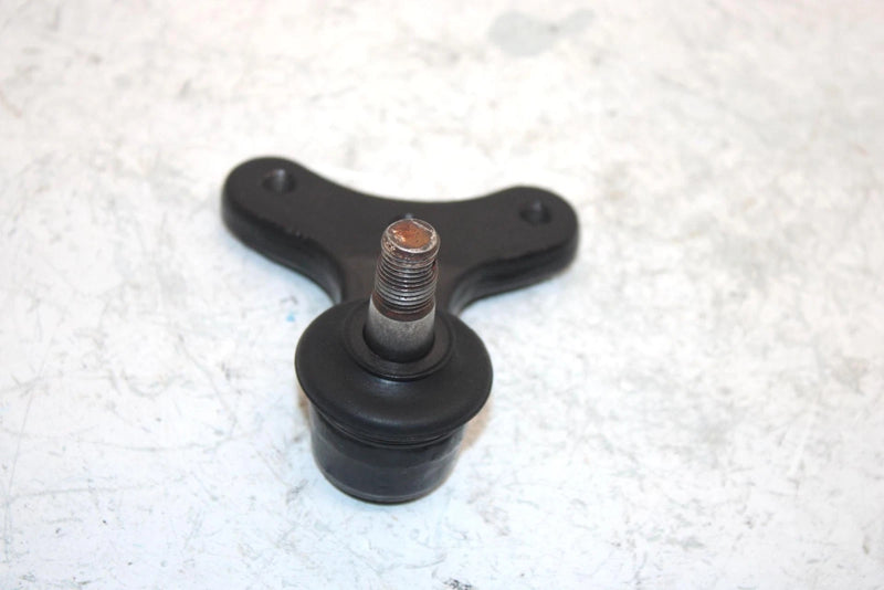 86 Suzuki Lt230s Oem Front Upper A Arm Joint 51210-22A00 51210-22A01 AS20