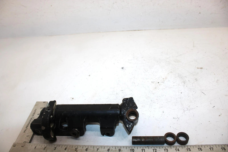 07 Arctic Cat Crossfire 800 Sno Pro Efi Oem Right Steering Knuckle 1703-630 SAS2