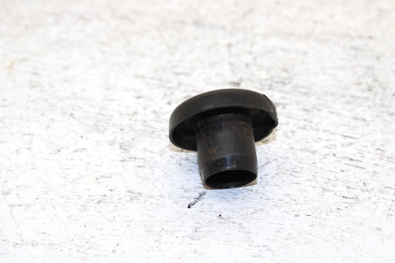 1996 Ski-doo Formula Iii 600 Oem Spindle Cap 572079100 SS18