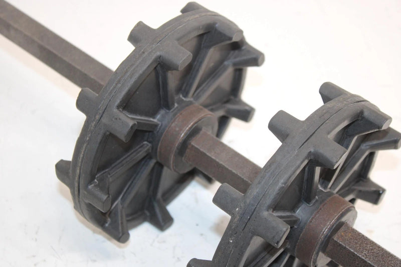 85 Polaris Trail 400 L/c Oem Drive Cog Axle Shaft 5020388 SP67