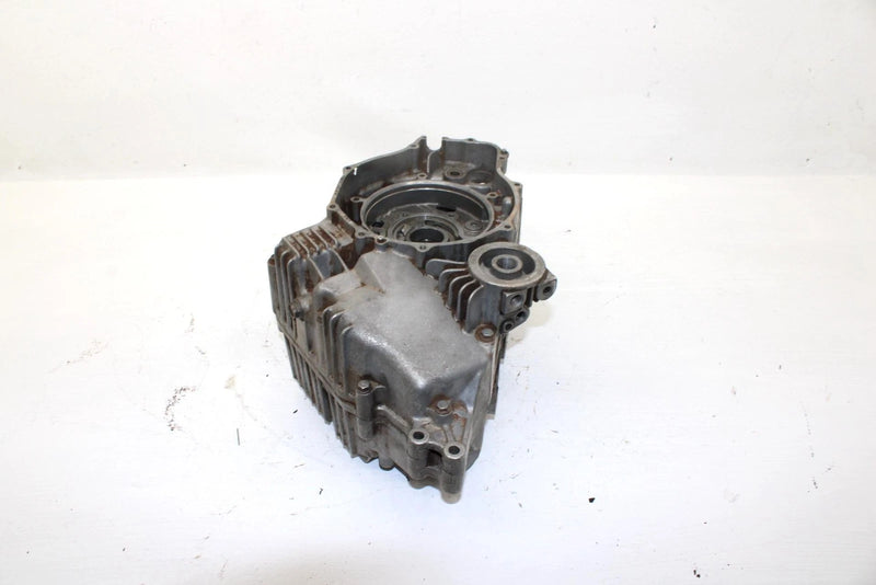 2002 Polaris Magnum 325 Oem Crankcase 3087124 AP185