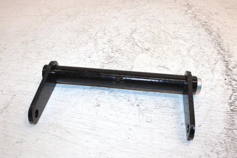1989 Polaris 400 Oem Pivot Arm W/Shaft 5020723 SP23