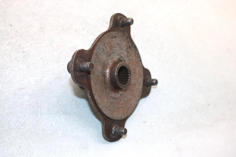 92 Kawasaki Bayou 300 4x4 Oem Rear Hub 49030-1104 AK12
