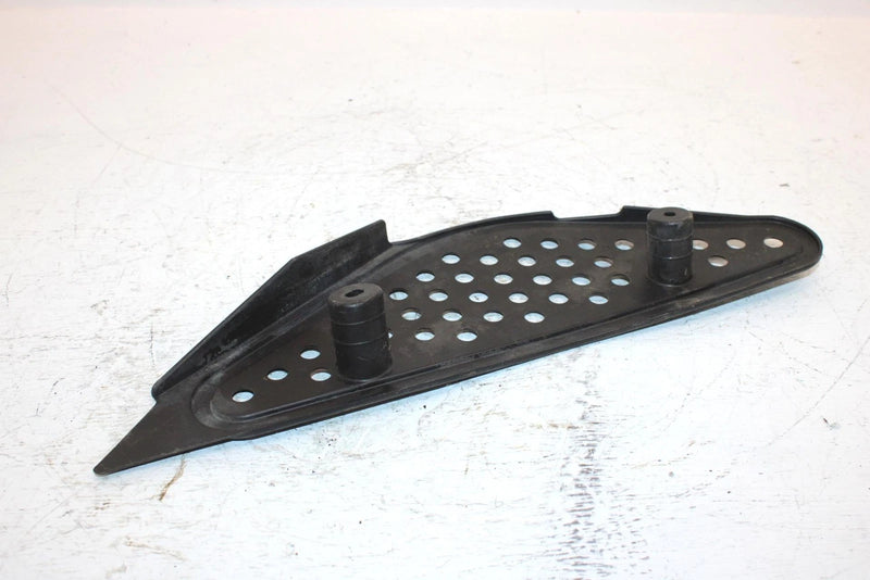 1998 Yamaha  Grizzly Oem Right Footrest Cover 4WV-27463-01-00 AY49