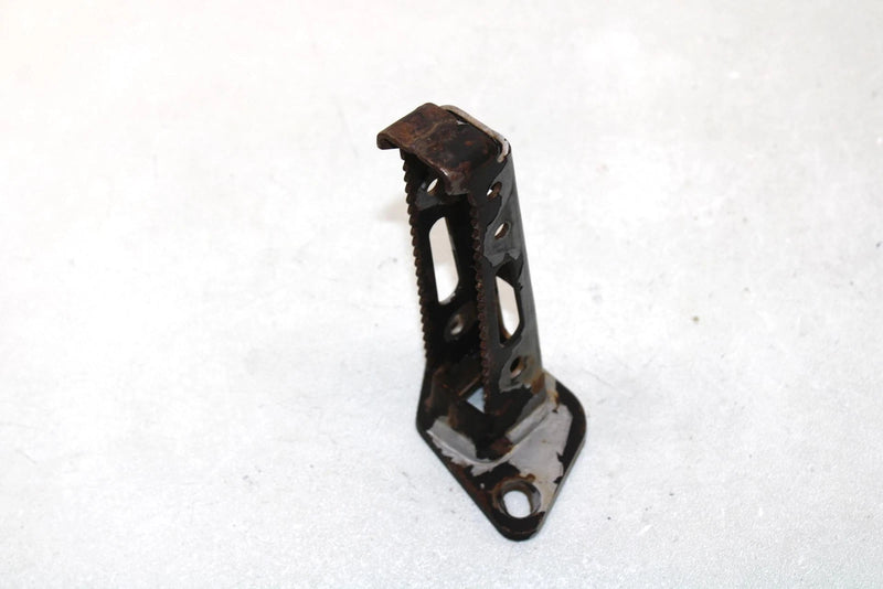 2005 Polaris Predator 500 Oem Right Foot Peg 1013852-385 1013852-458 AP3