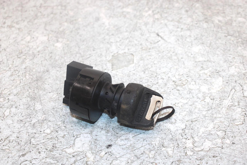 2004 Polaris Trail Boss 330 Oem Ignition Key Switch 4081556 AP117