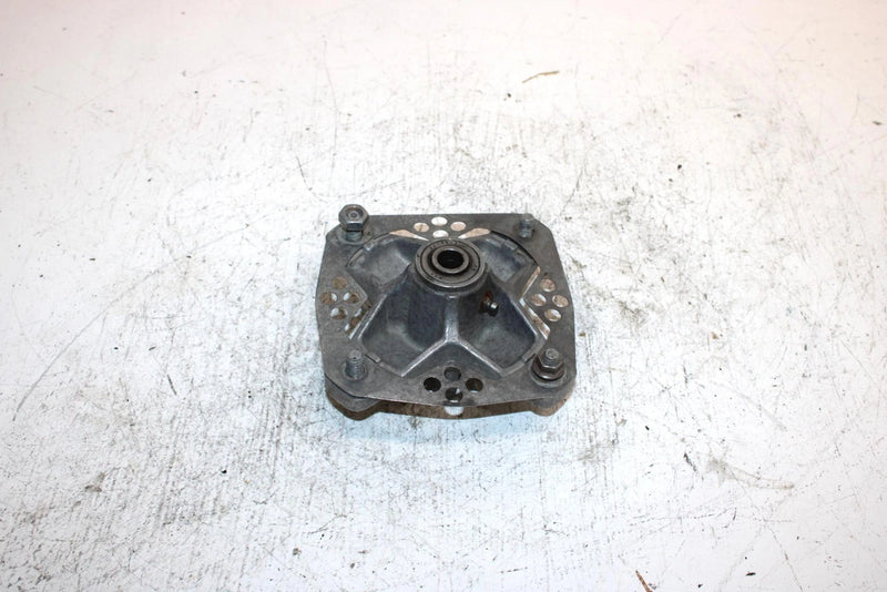 1987 Yamaha  Warrior Oem Front Wheel Hub 1UY-25111-02-00 AY16