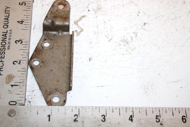 1990 Kawasaki 650 Ts Oem Fuel Filter Mount Bracket 11046-3842 JK8