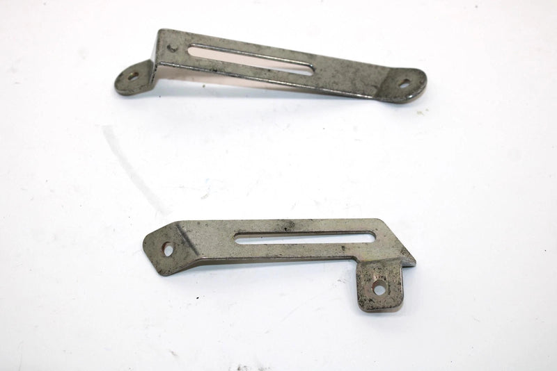 1992 Yamaha Exciter Ii Le Oem Vent Slider Bracket Set 88R-77125-00-00 SY126