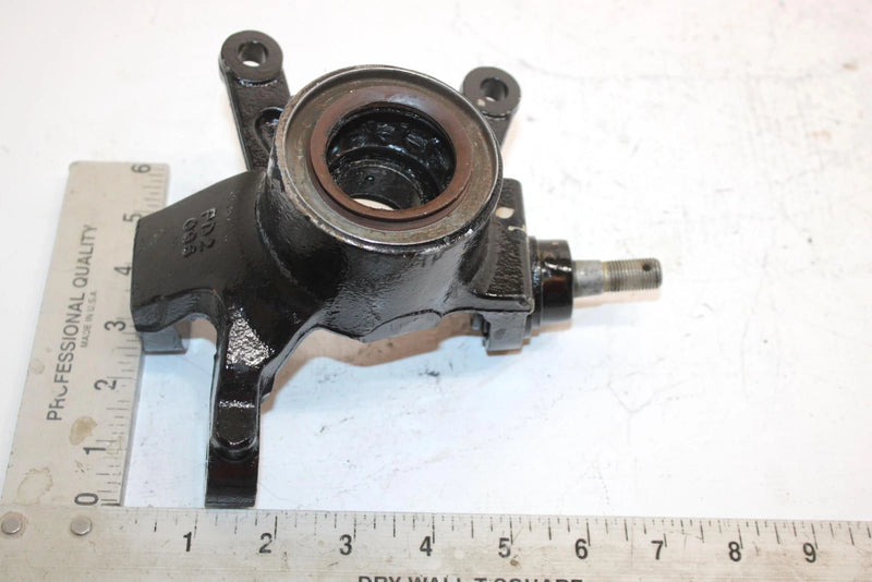 2001 Bombardier Traxter Oem Front Right Steering Knuckle 709400095 AB10