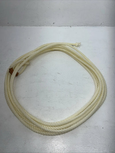 New Tough 1 White Lariat 7/16” X 30” Med Lay Rope #58-256-0-0 U-15