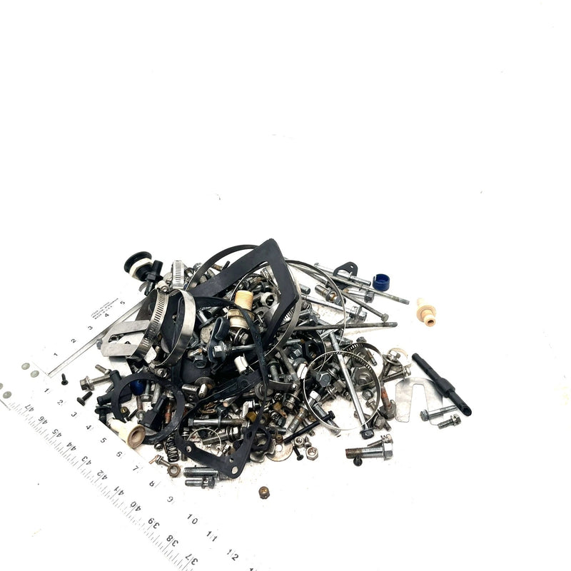 1995 Yamaha WaveVenture 700 WVT700 OEM Nut Bolt Spacer Hardware Kit JY31
