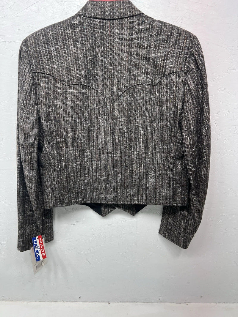 New Women’s Pioneer Wear Gray Short Suit Jacket 38 #12555 W-605