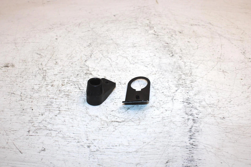 1996 Polaris 500 Oem Rope Guide W/Bracket 543385 5222687-067 Q4090