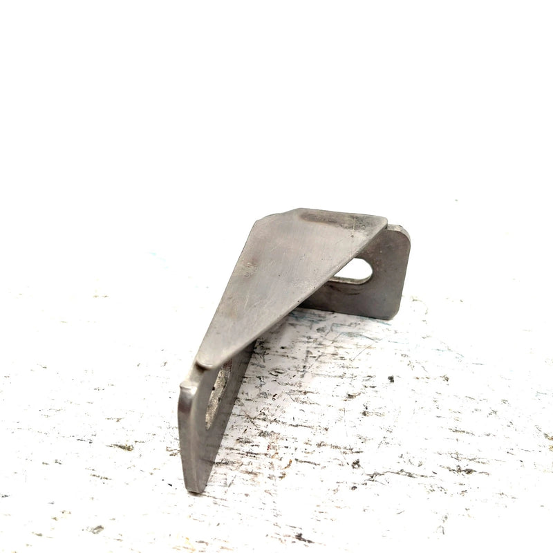 1995 Polaris SL 650 OEM Upper Exhaust Mount Bracket 1060110 JP41  