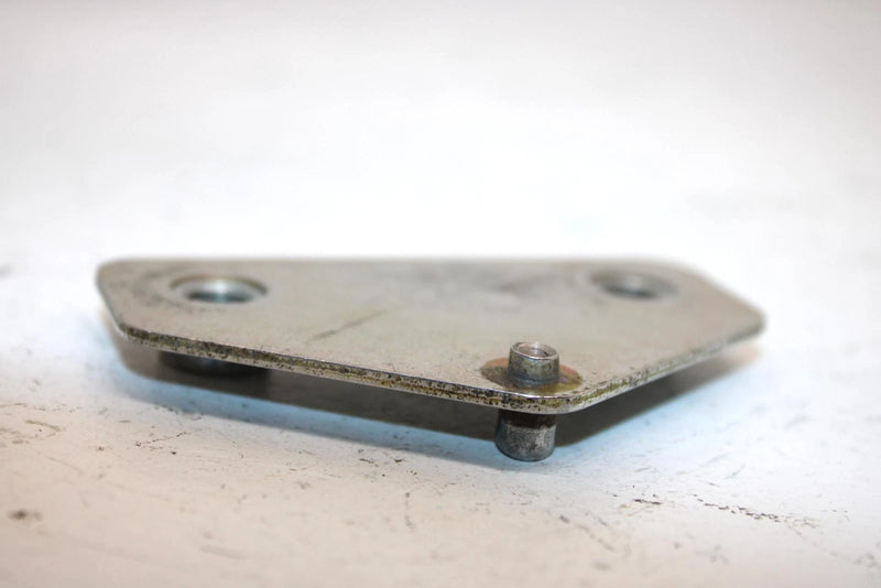 06 Polaris Fusion 600 Ho Oem Nut Plate 1014820 SPS3