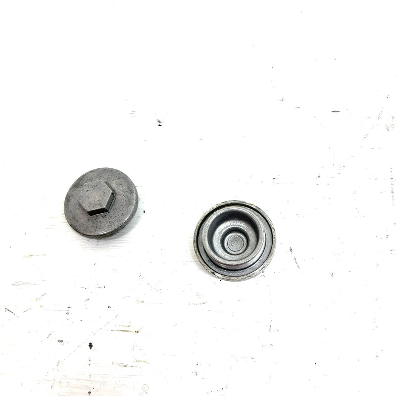 91-02 Suzuki King Quad 300 4x4 OEM Valve Cap Cover Pair 11175-18920 AS34
