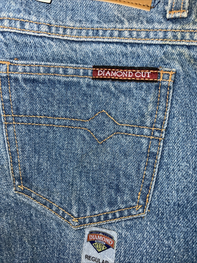 New Women’s Diamond Cut Regular Fit Denim Jeans. 2x34 L-2