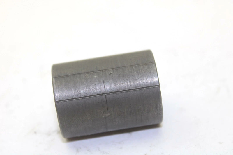 89 Yamaha Inviter OEM Chain Case Upper Bearing Collar 90387-20580-00 SY56