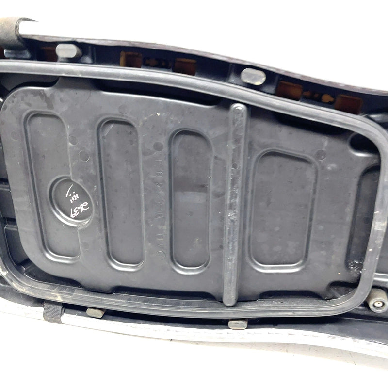 2000 Polaris Genesis OEM Front Seat 2682426-304 JP51