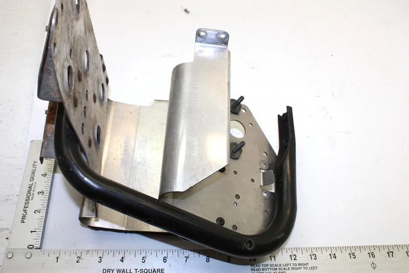 2002 Yamaha Sx Viper Oem Right Foot Rest Foot Well 8EK-21970-09-00 SY94