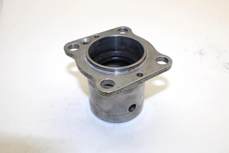 1980 Yamaha Xs850g Oem Bearing Housing 1J7-46124-Y0-00 Q4096