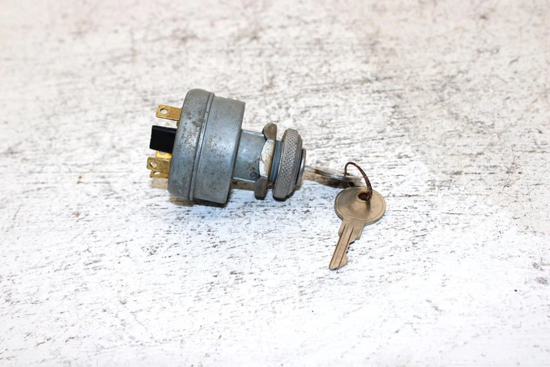 1997 Ski-doo Formula S 380 Oem Ignition Key Switch 410111200 SS23