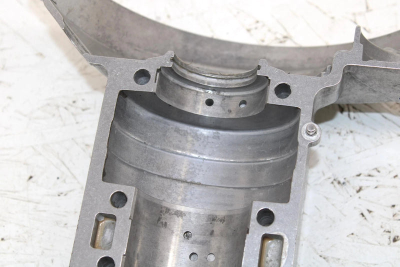 1985 Yamaha Enticer 340 Oem Lower Crankcase Half 8J9-15100-01-00 SY127