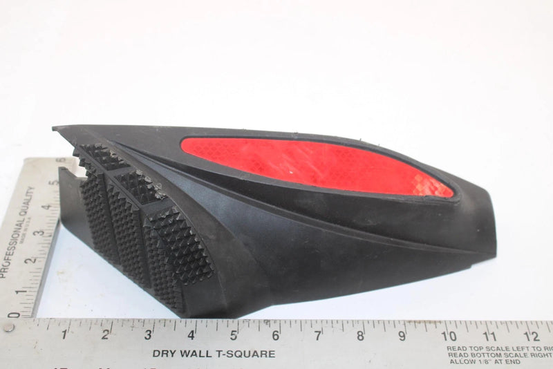 2003 Ski-doo Summit 800 Oem Right Rear Bumper Cover 861779900 SS88