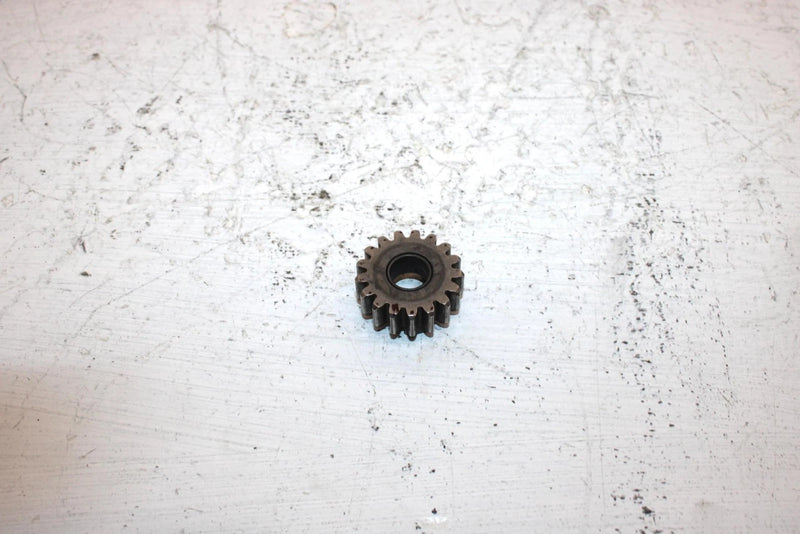 1986 Yamaha  Badger Yfm80s Oem 2nd Pinion Gear 17T 55X-17121-00-00 AY8
