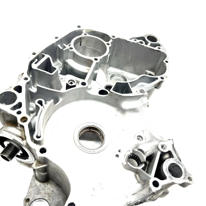2008 Kawasaki Teryx 750 KRF750A 4x4 OEM Crankcase 14001-0109 XK0