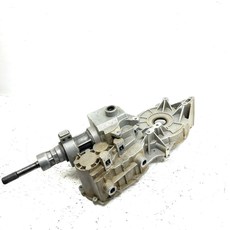 99 Polaris Sportsman 500 OEM Right Trans Case W/Snorkle Shaft 3233672 AP203