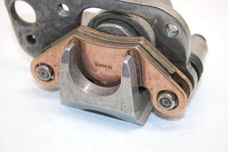 00 Polaris Trail Boss 325 Oem Front Right Brake Caliper 1910264 AP37