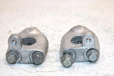 1986 Honda Trx 350 A Fourtrax 4x4 Oem Handlebar Clamp Set 53121-958-000 AH43