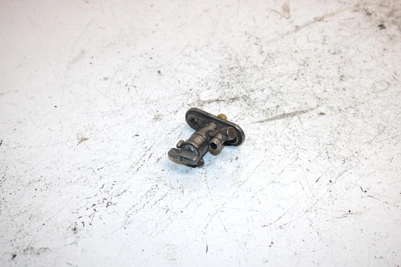90 Yamaha Exciter Oem Petcock 84M-1249A-00-00 SY3