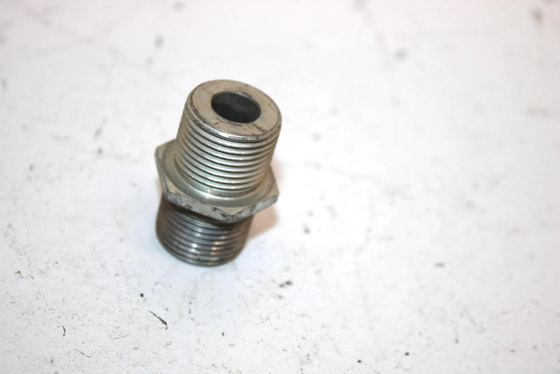 08 Polaris Ranger 700 4x4 Efi Oem Oil Filter Adapter 2540115 2521388 XP1