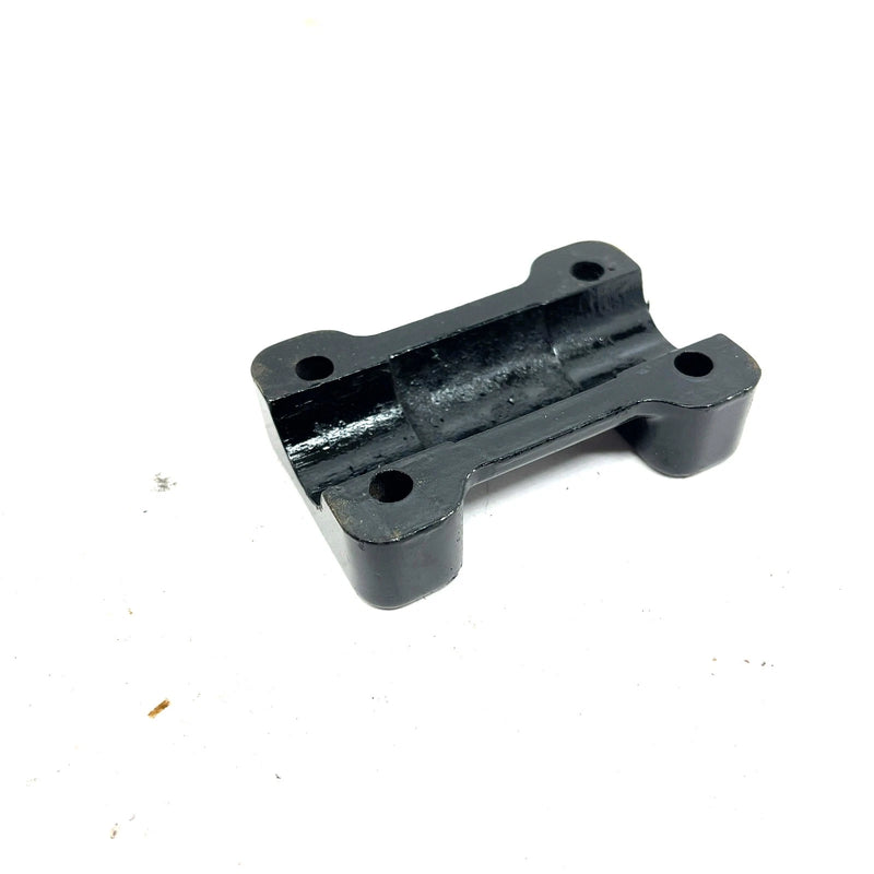 97-02 Polaris Scrambler 500 OEM Handlebar Clamp 5630616-067 AP211
