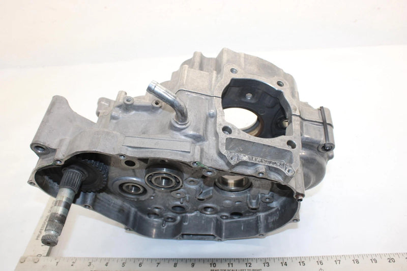 86 Honda Fourtrax 350 Trx350 4x4 Oem Crankcase 11100-HA7-670 AH31
