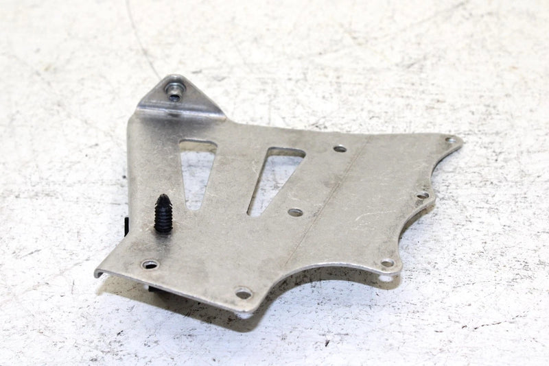 2013 Polaris 600 Rush Pro Oem Left Upper Footrest Bracket 1024378 SP30