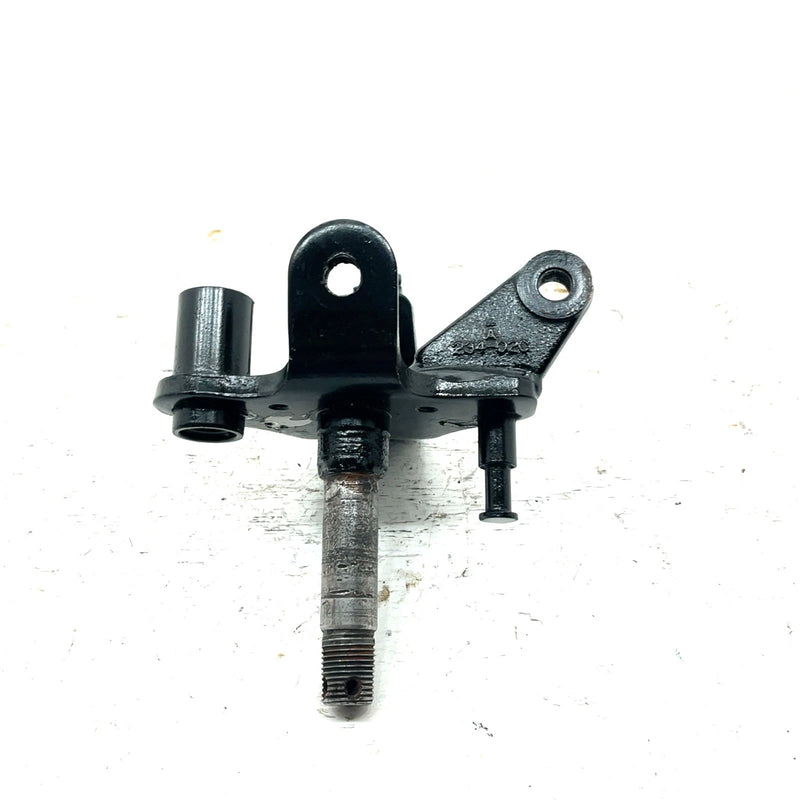 89-01 Suzuki Quadrunner 160 OEM Front Right Steering Knuckle 51230-02C01 AS32