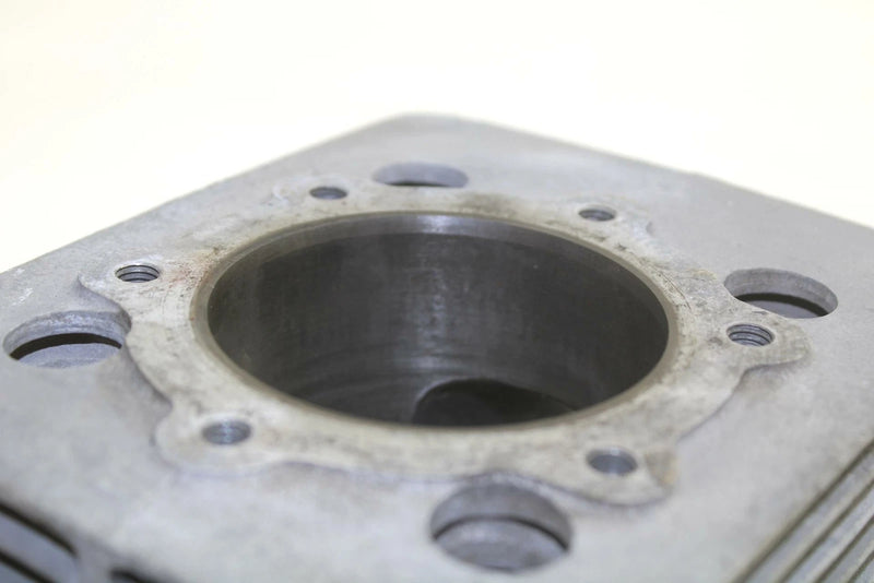 Yamaha OEM Engine Motor Cylinder Jug 8r6-11311-00-00 SY46