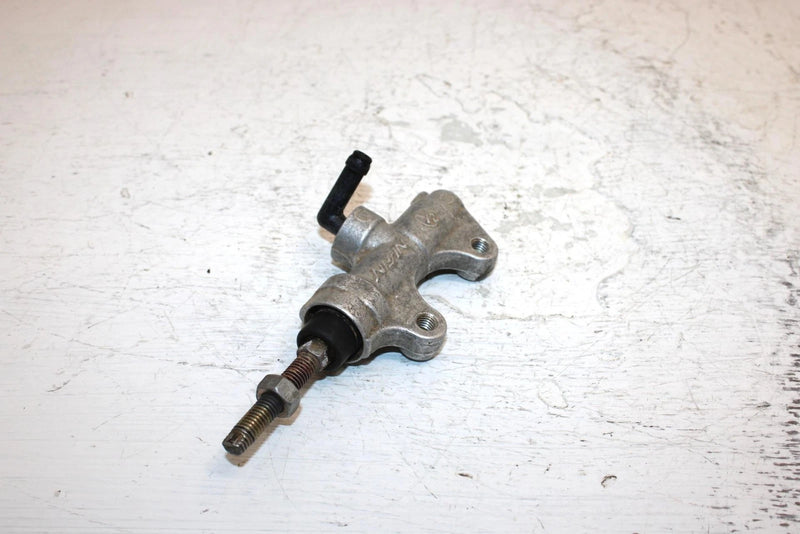2003 Bombardier Quest 500 Oem Rear Brake Master Cylinder 705600154 AB13