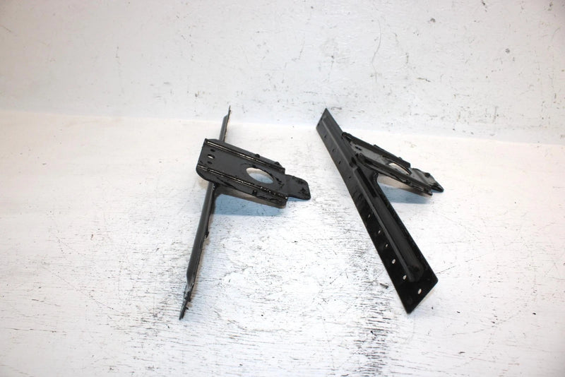 1996 Ski-doo Touring Sle 500 Oem Rear Skid Mount Set 518313801 SS12