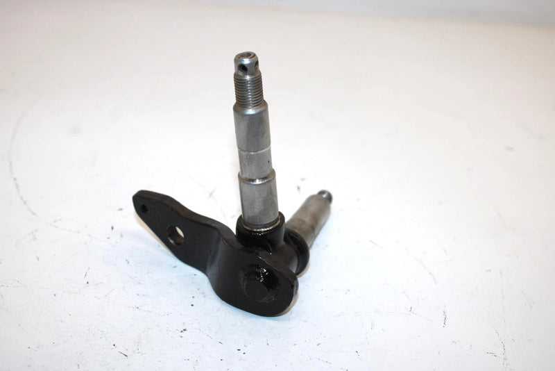 09 Can-am Ds90 Oem Right Steering Knuckle V51210MAA00 AB3