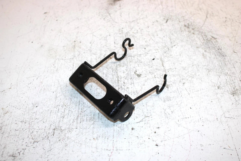 2005 Kawasaki Brute Force 750 4x4 Oem Front Diff Bracket 11051-1929 AK23