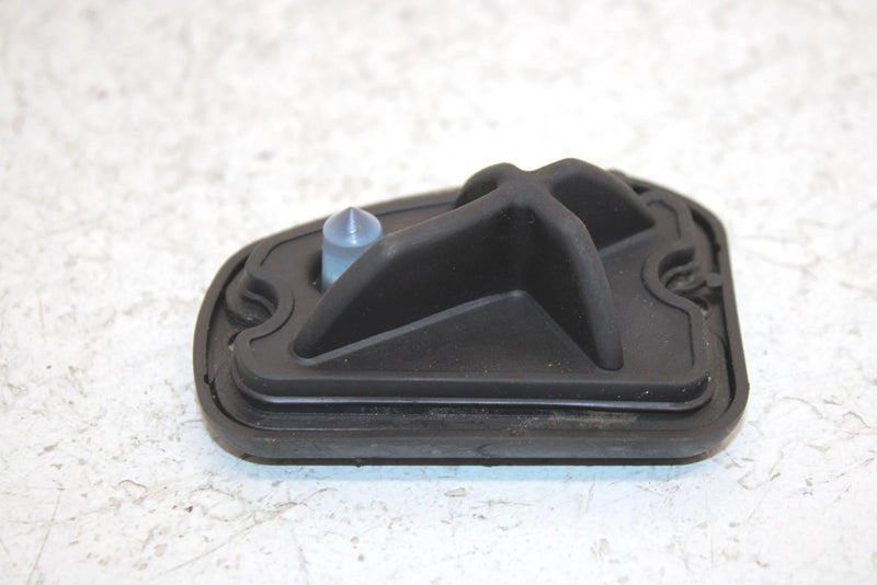 2002 Polaris Sportsman 500 Oem Master Cylinder Cap 2201834 2202725 AP154