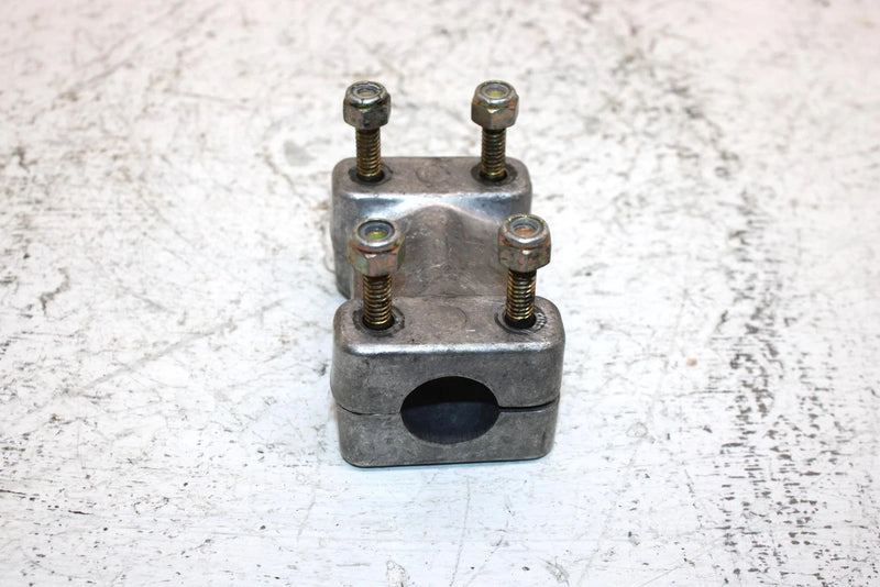 2006 Polaris Sportsman 500 Oem Handlebar Clamp W/Bolts 5631973 AP183
