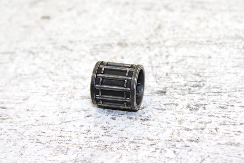 1996 Ski-doo Formula Iii 600 Oem Needle Bearing 420832435 SS18