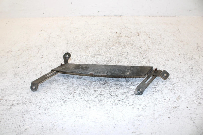 91 Yamaha Exciter Ii 570 Liquid Oem Front LouverBracket Set 88R-77125-00-00 SY24